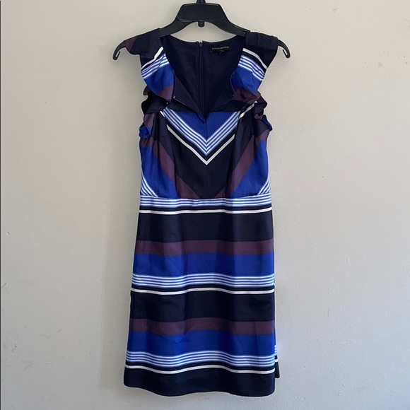 Banana Republic 100% SILK Striped Ruffle Shift Dress size 4P small - Picture 3 of 13